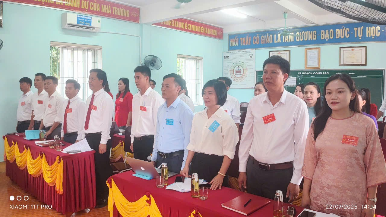 Trường THCS Kỳ Phương Đại hội chi bộ lần thứ nhất nhiệm kỳ 2025-2030
